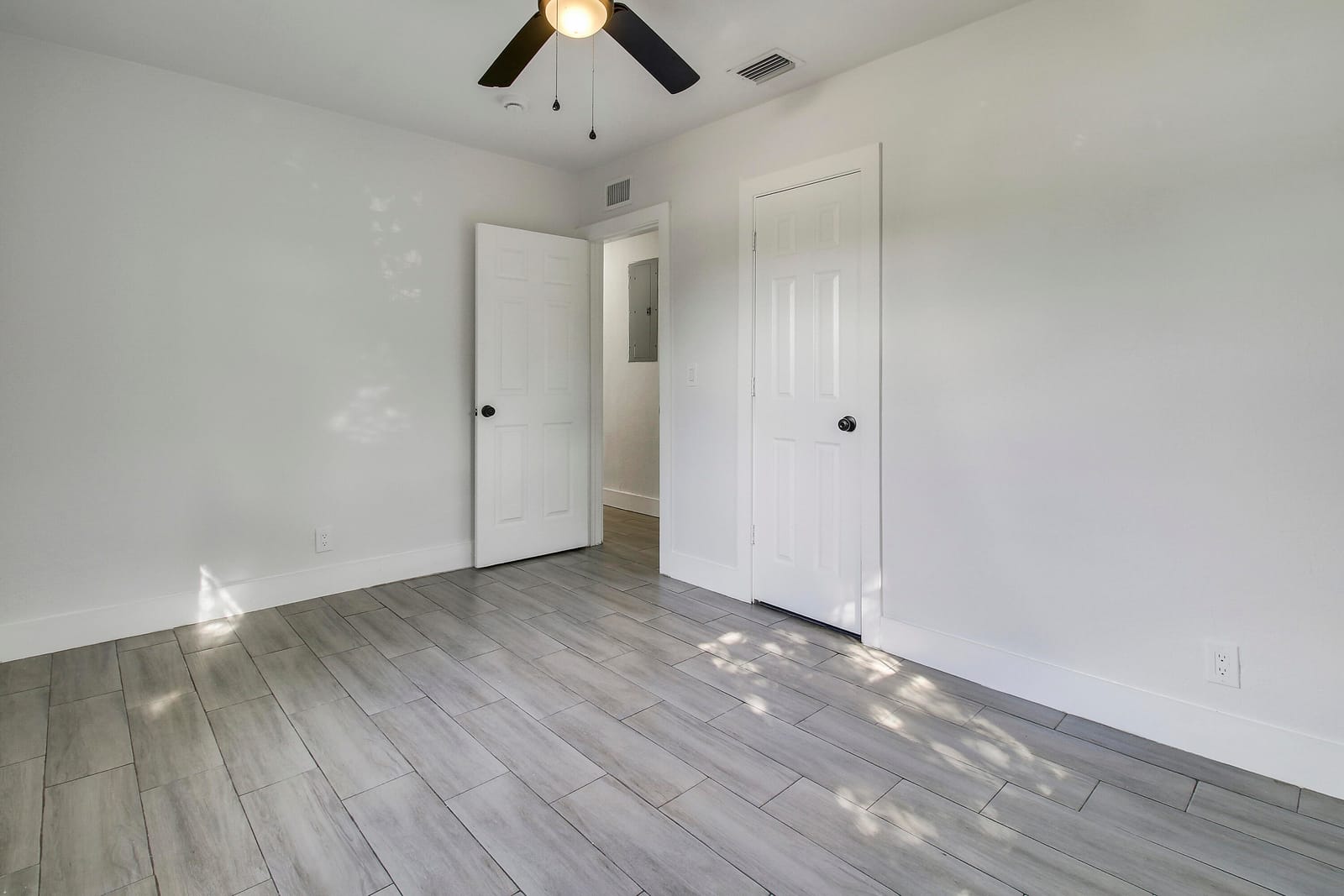 400 W 15TH Street, Riviera Beach, FL 33404 photo 21