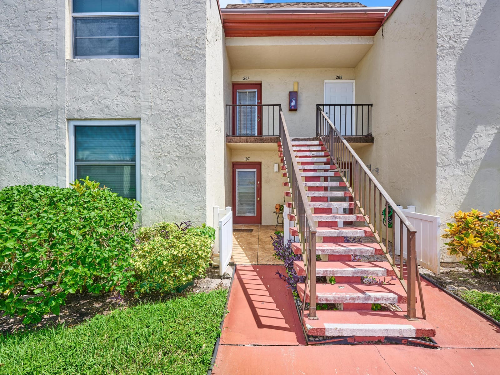 9 Willowbrook Lane 107, Delray Beach, FL 33446