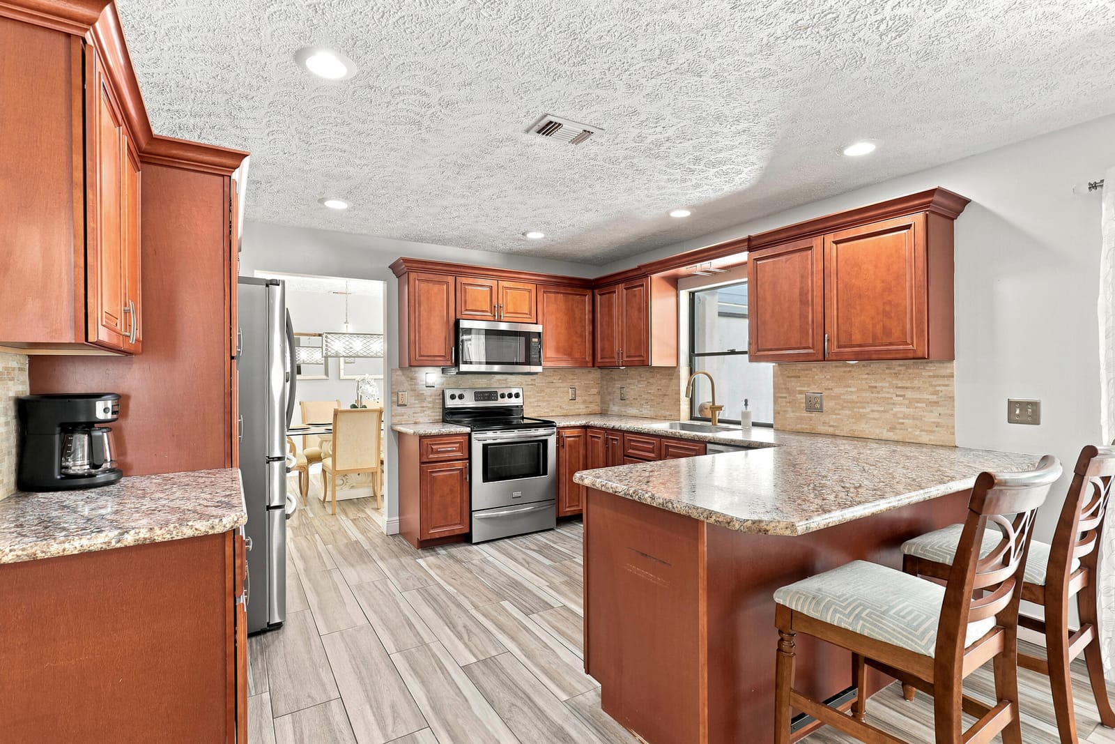 2526 SE VICTORY Avenue, Port St. Lucie, FL 34952 photo 11