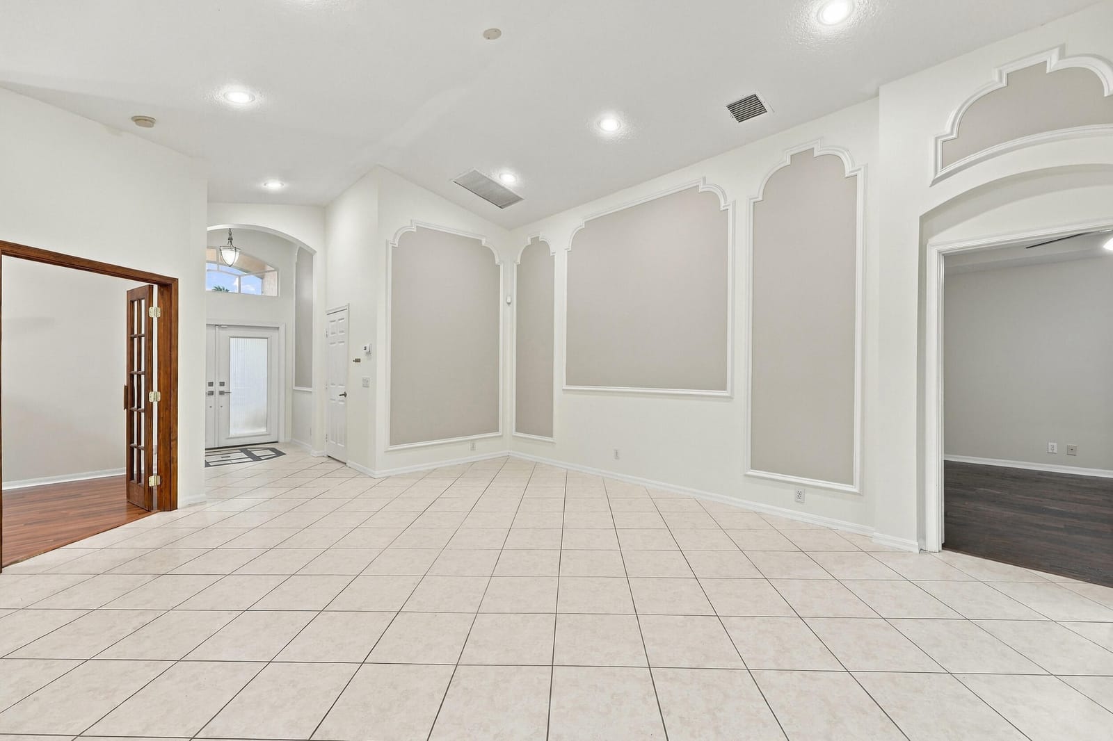 9576 Taormina Street — photo 9