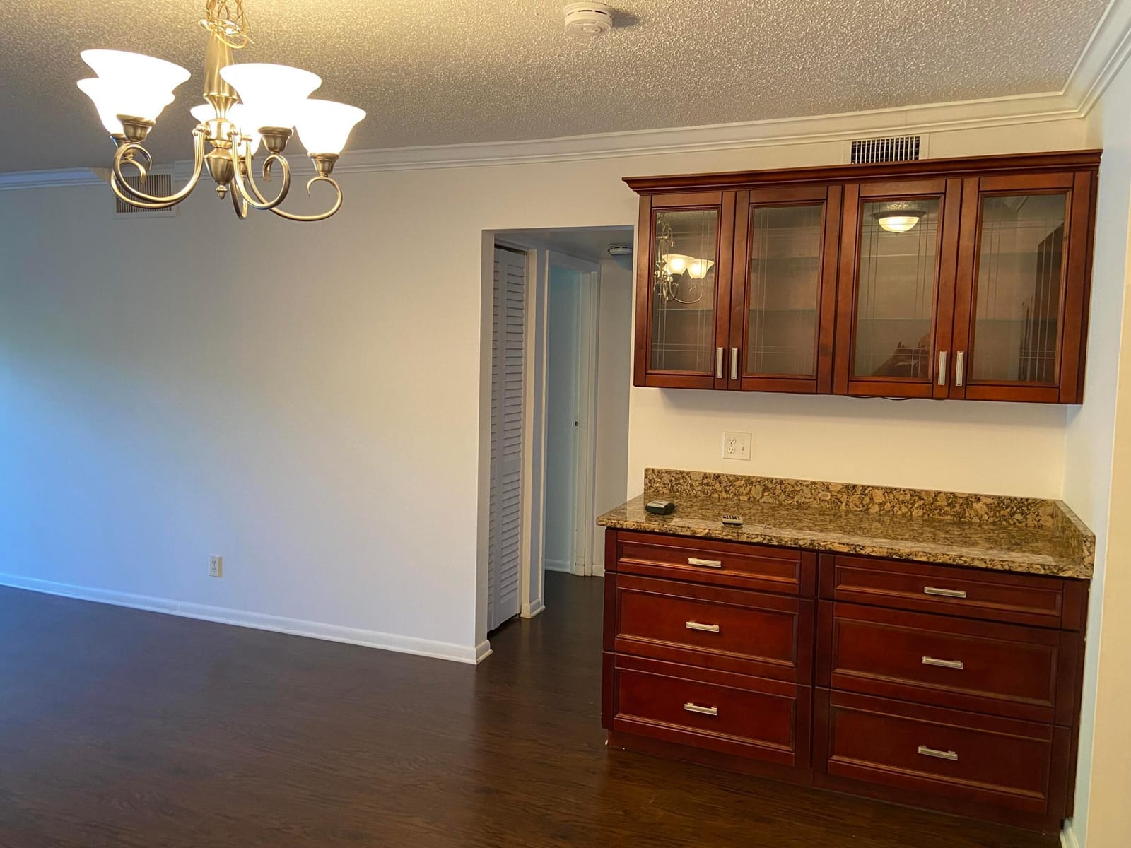 300 Waterway Drive S 105 — photo 2