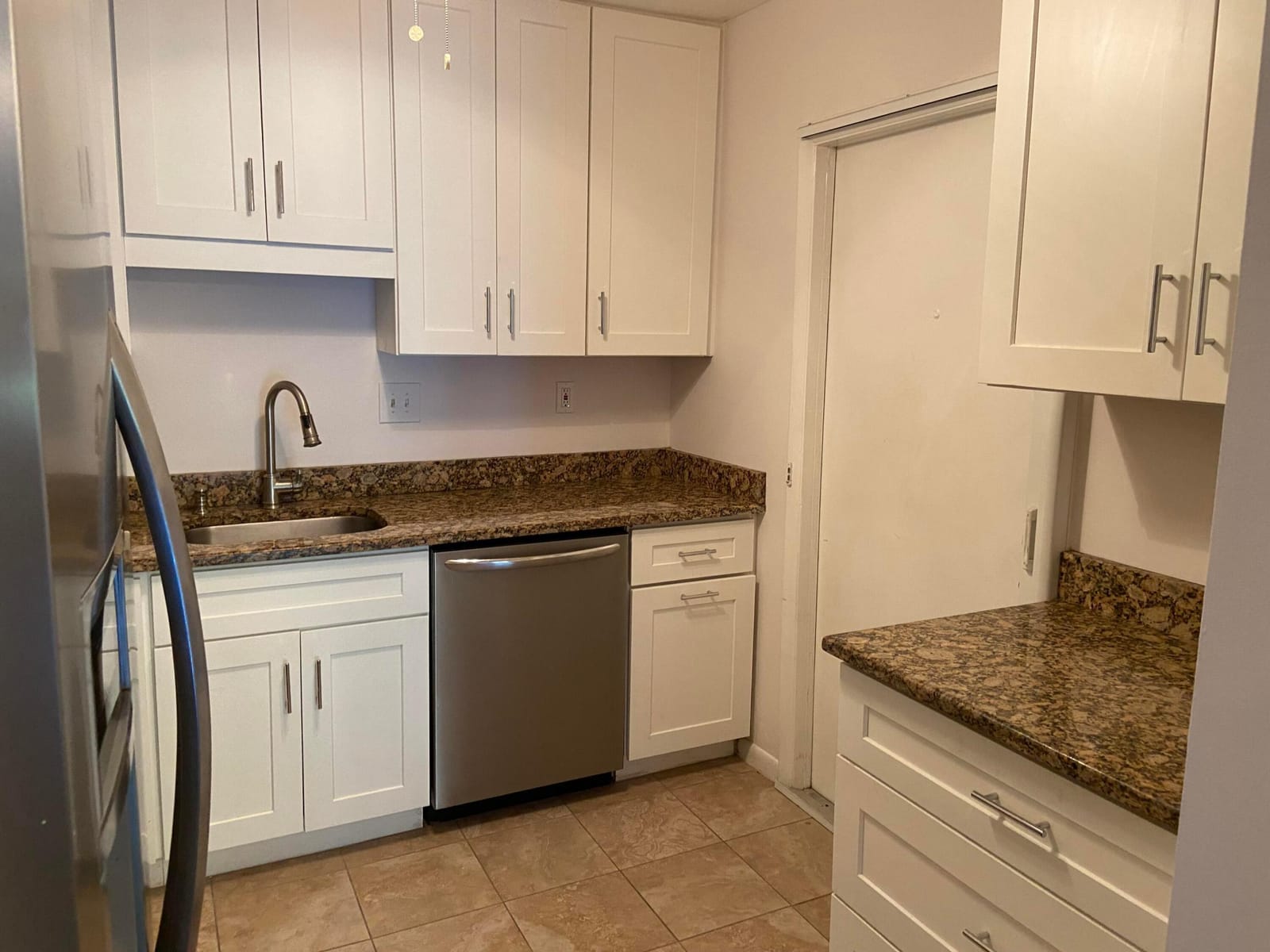 300 Waterway Drive S 105 — photo 7