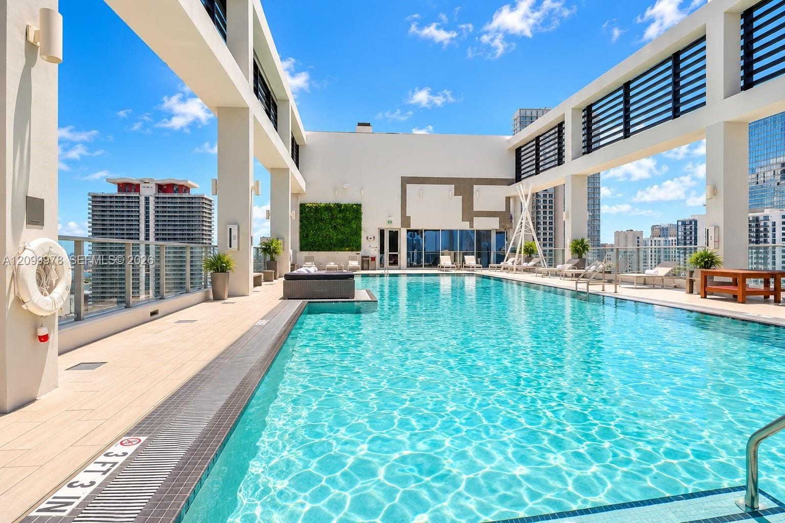 151 SE 1st Street 1202, Miami, FL 33131 photo 17