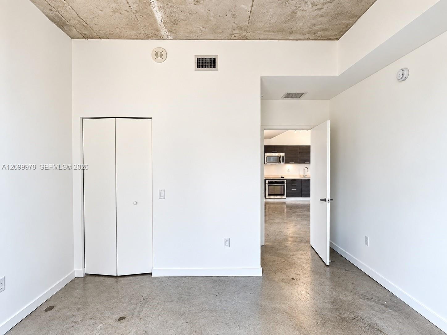 151 SE 1st Street 1202, Miami, FL 33131 photo 5