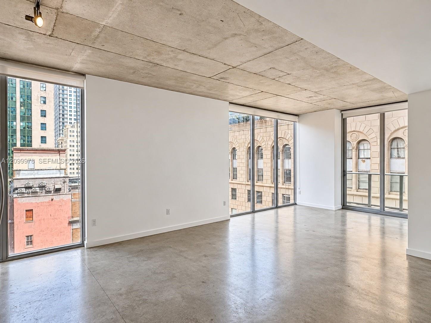 151 SE 1st Street 1202, Miami, FL 33131 photo 10