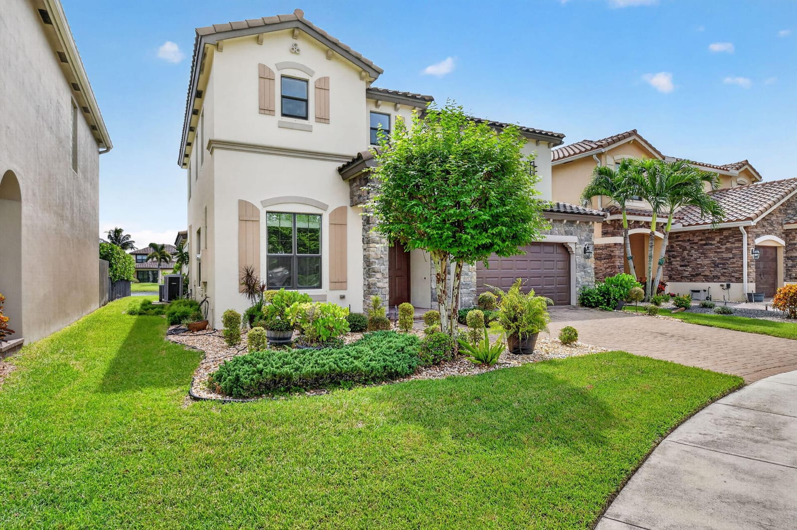 8872 Sandy Creek Way — photo 3