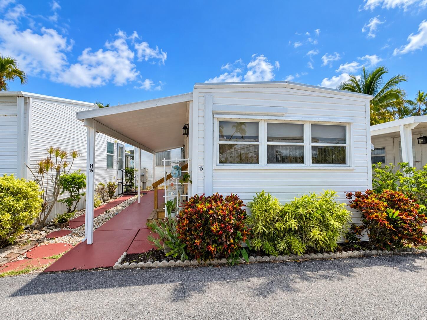 15 HIBISCUS Drive H, Briny Breezes, FL 33435 photo 2