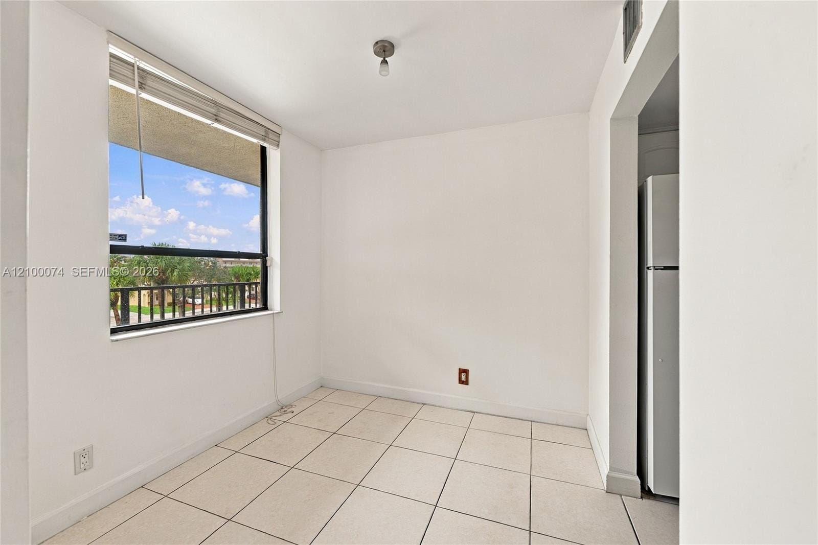 545 SE 12th Street 205, Dania Beach, FL 33004 photo 17