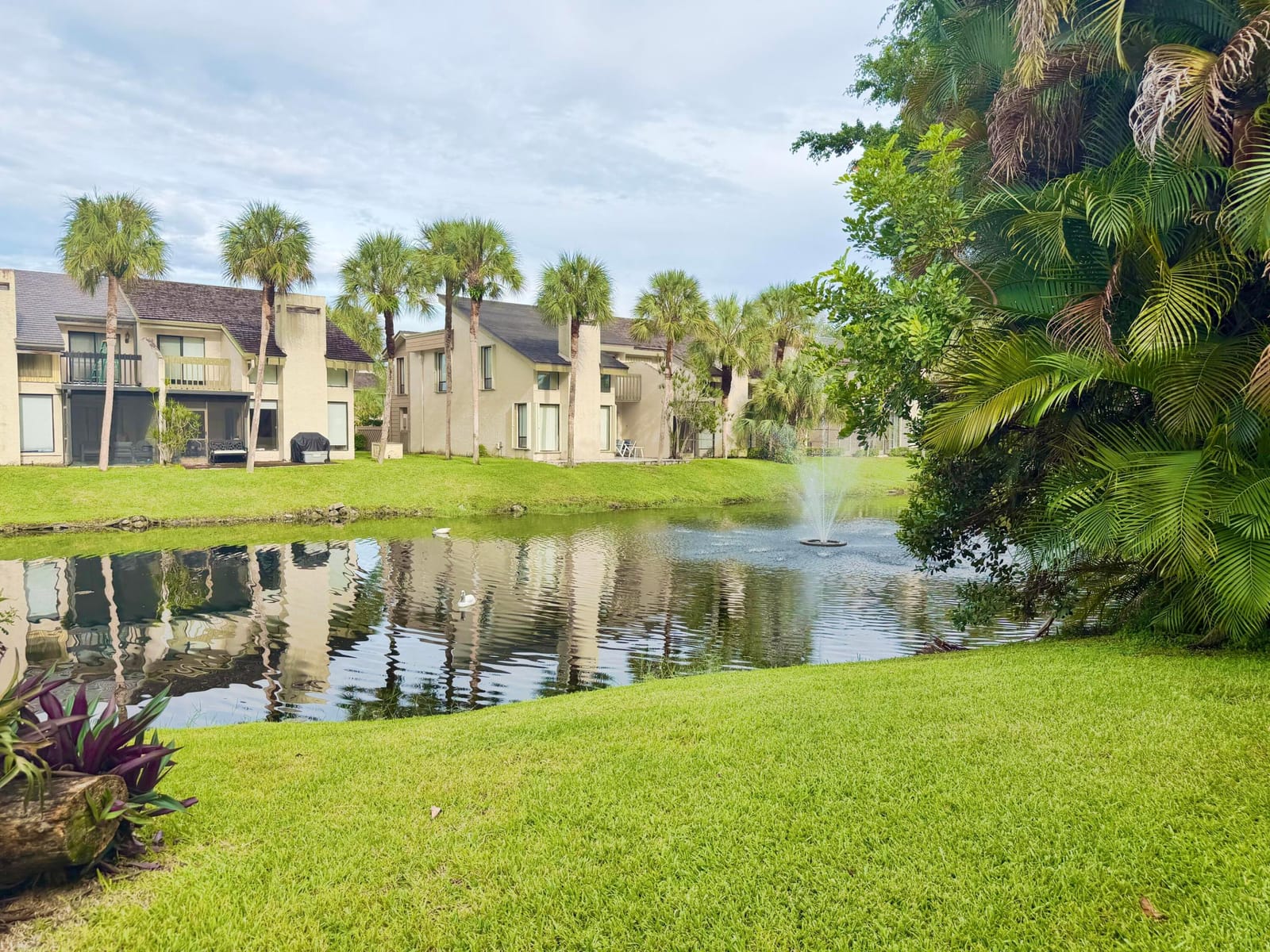 6069 GLENDALE Drive, Boca Raton, FL 33433 photo 9