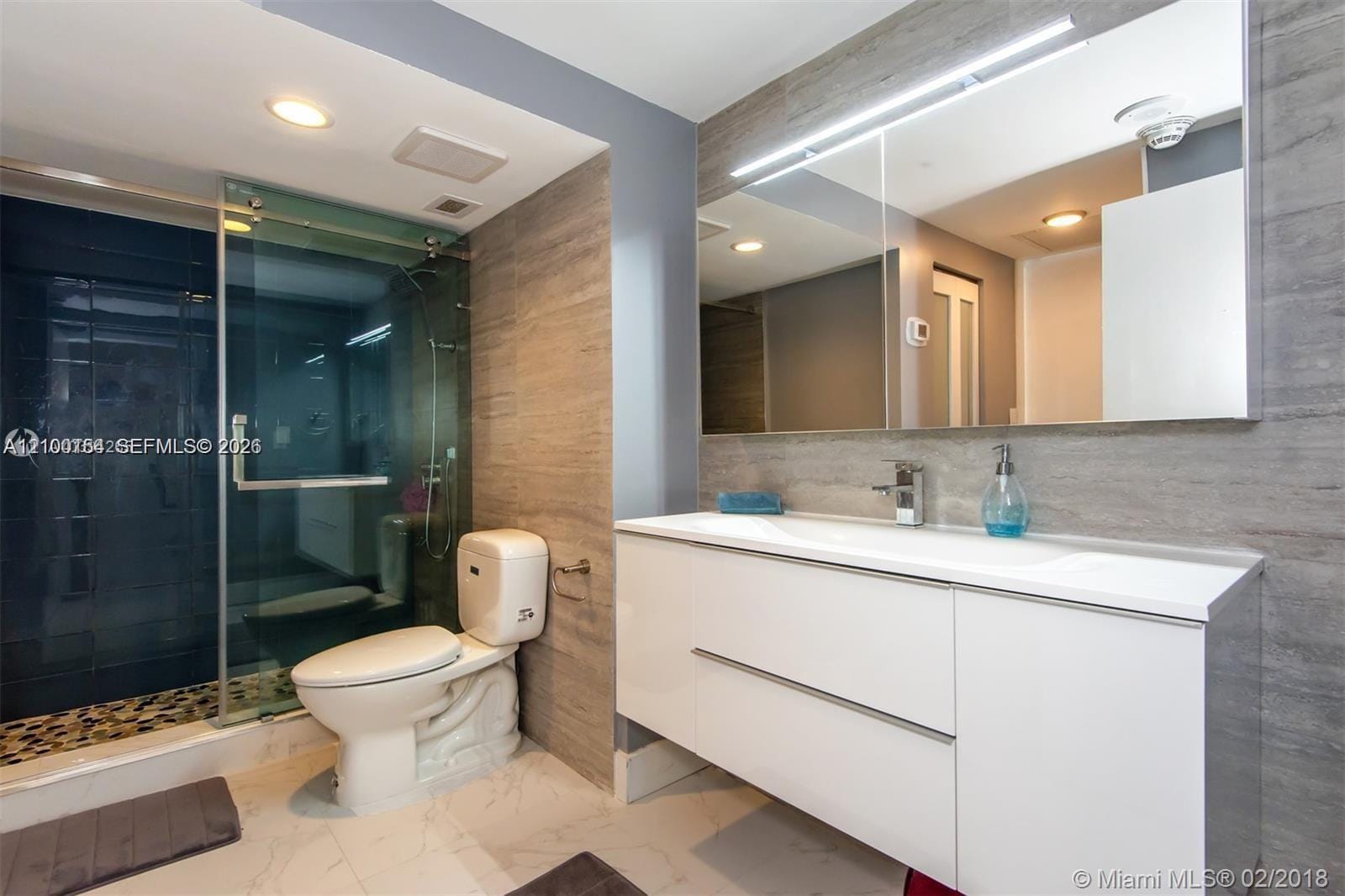 300 Bayview Drive 1102, Sunny Isles Beach, FL 33160 photo 16