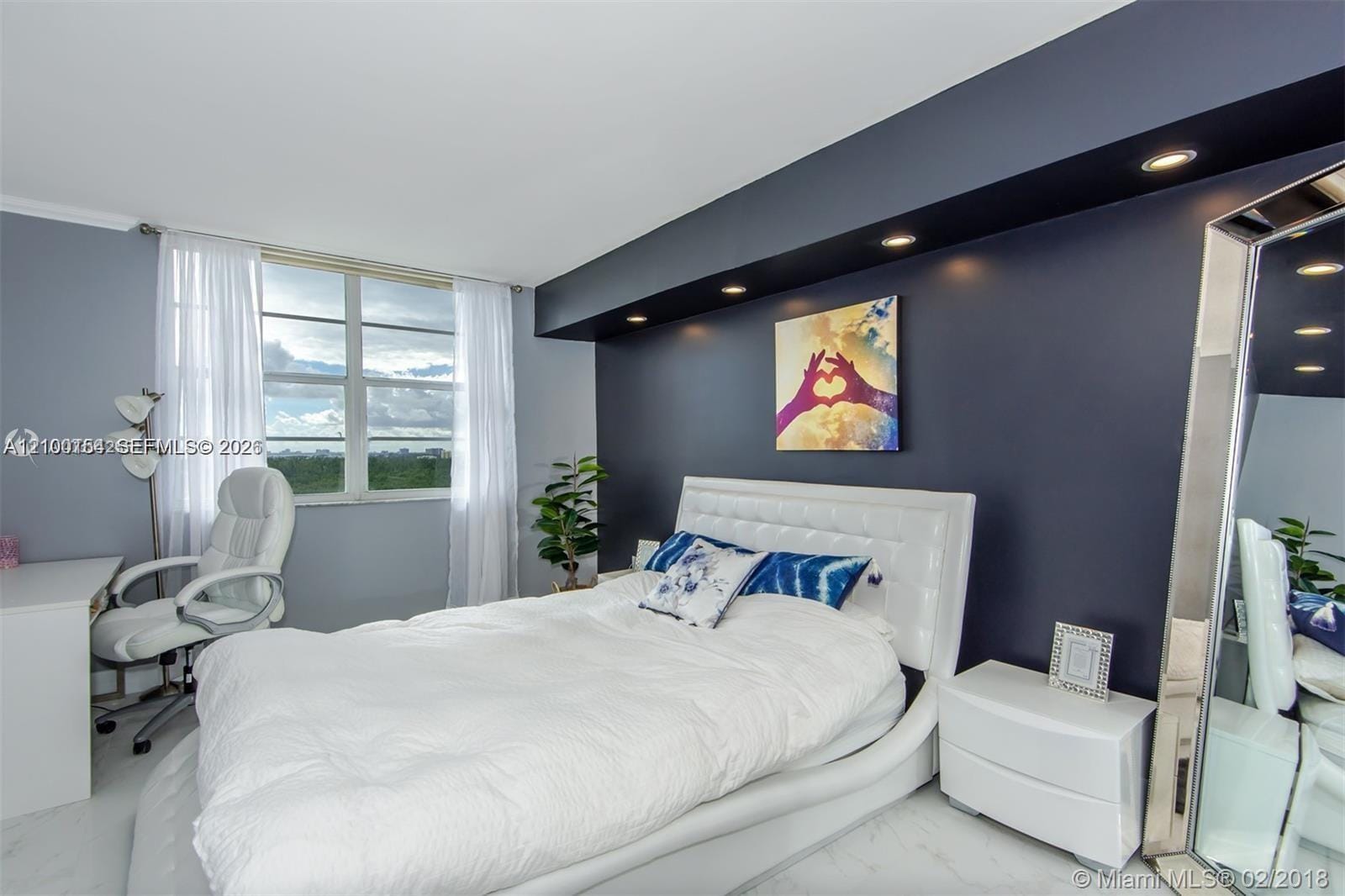 300 Bayview Drive 1102, Sunny Isles Beach, FL 33160 photo 18