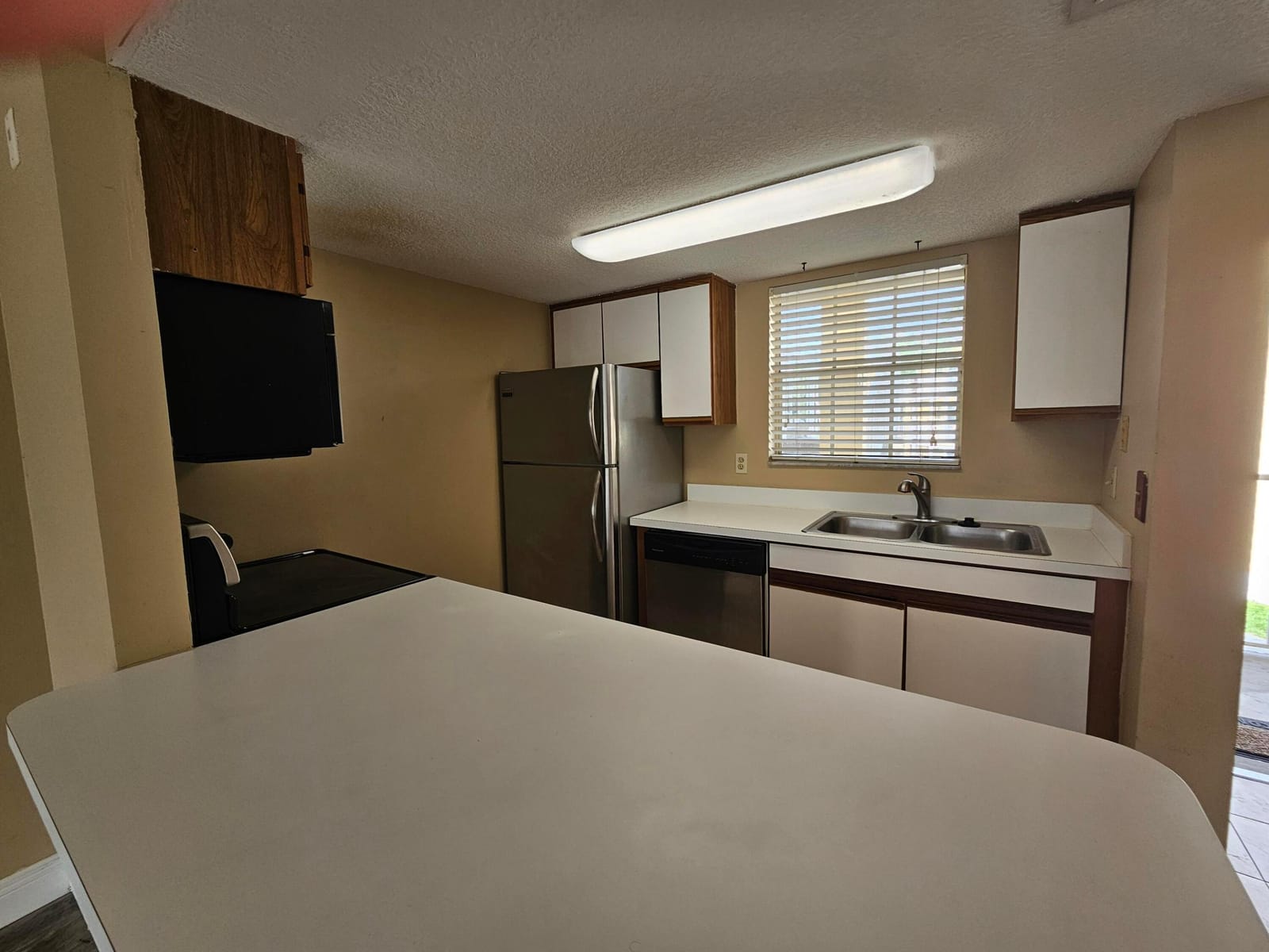 6332 LA COSTA Drive G — photo 2