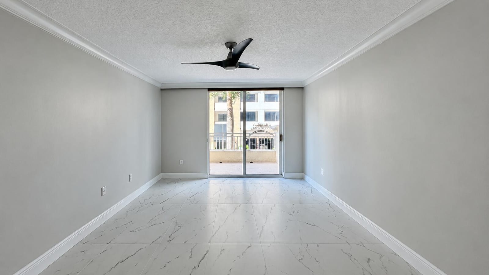 99 SE MIZNER Boulevard 233 — photo 7