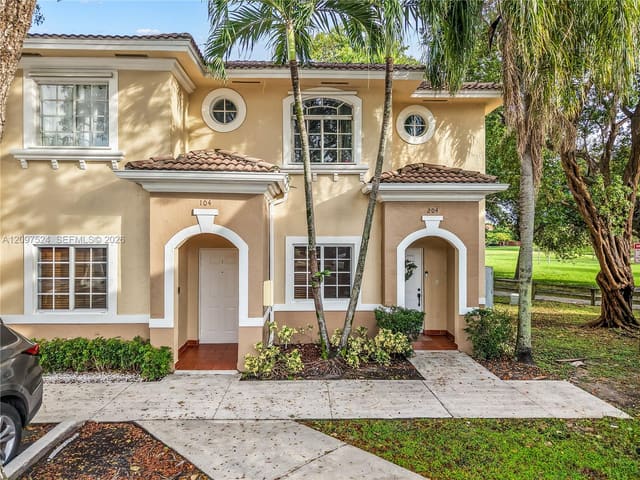 7230 NW 174 Terrace 104, Hialeah, FL 33015