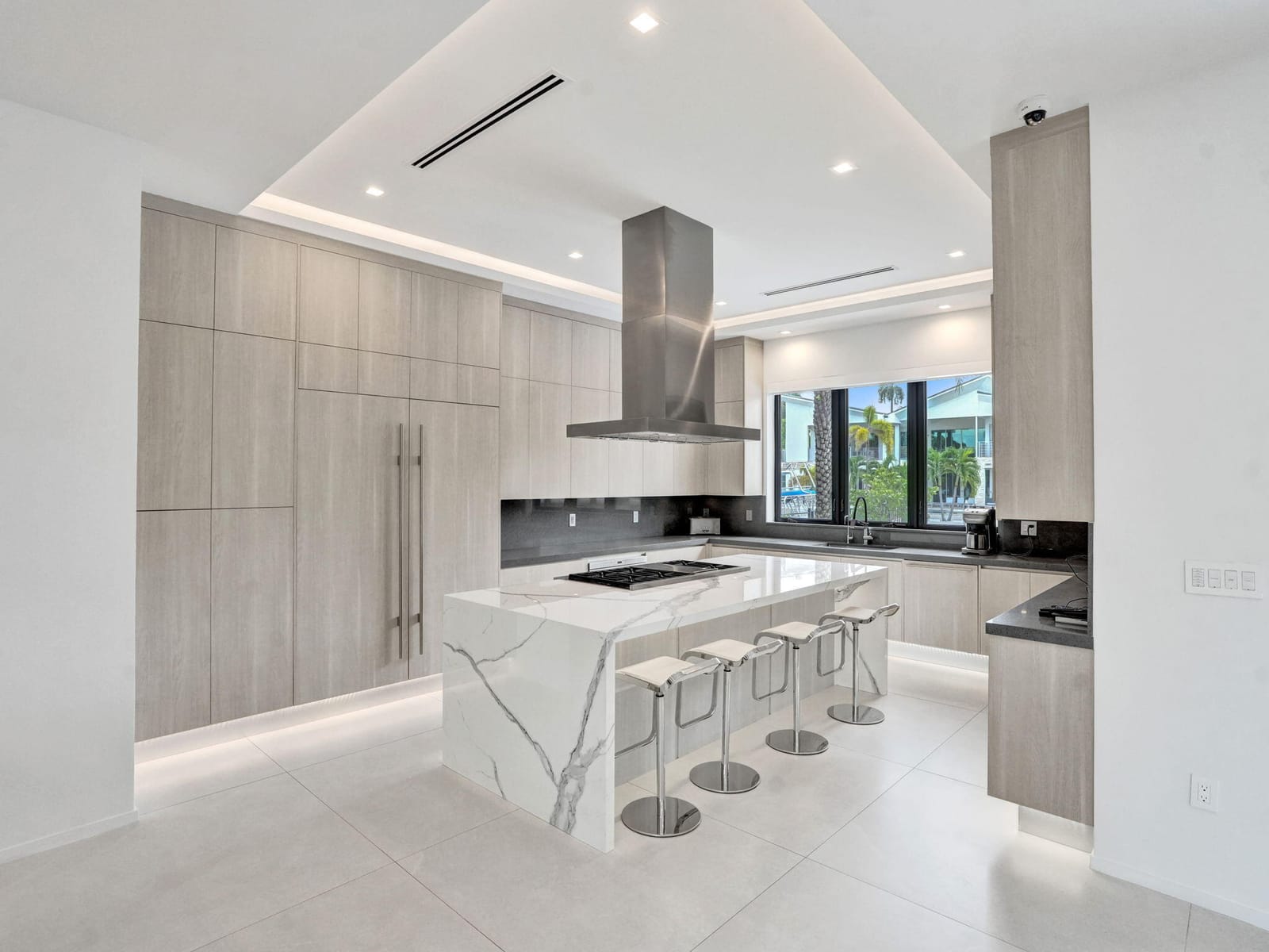 424 COCONUT ISLE Drive, Fort Lauderdale, FL 33301 photo 23