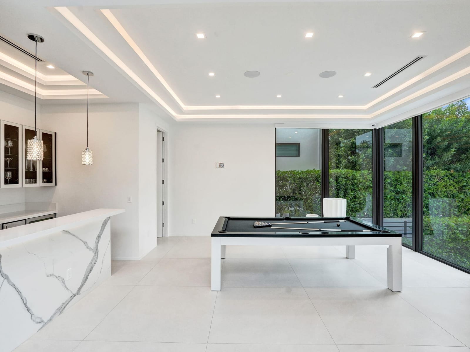 424 COCONUT ISLE Drive — photo 8