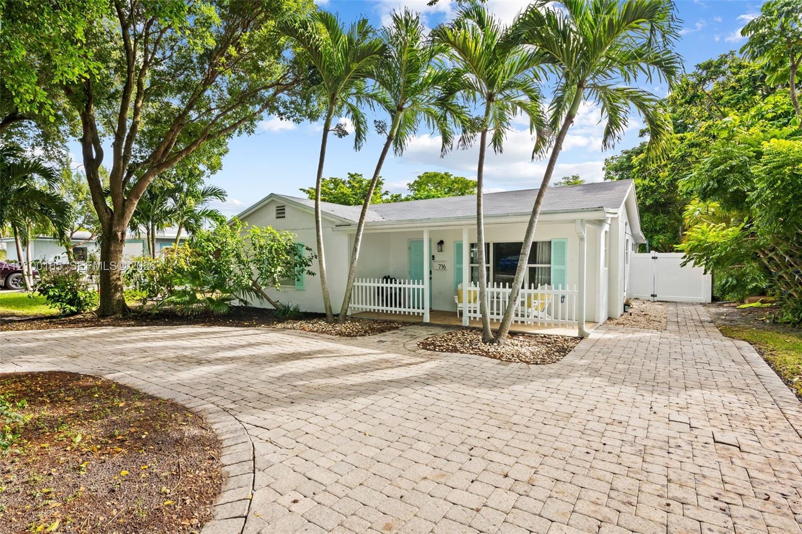 716 NE 11th Avenue, Pompano Beach, FL 33060 photo 3