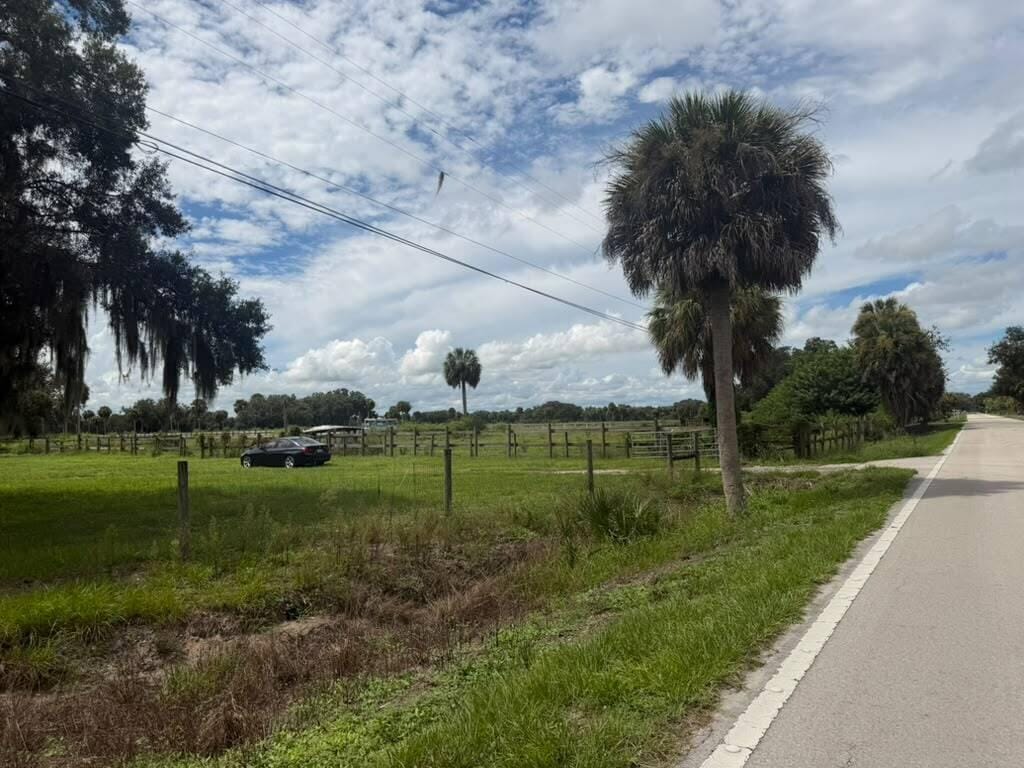 2345 OLD LAKEPORT Road NW, Moore Haven, FL 33471 photo 27
