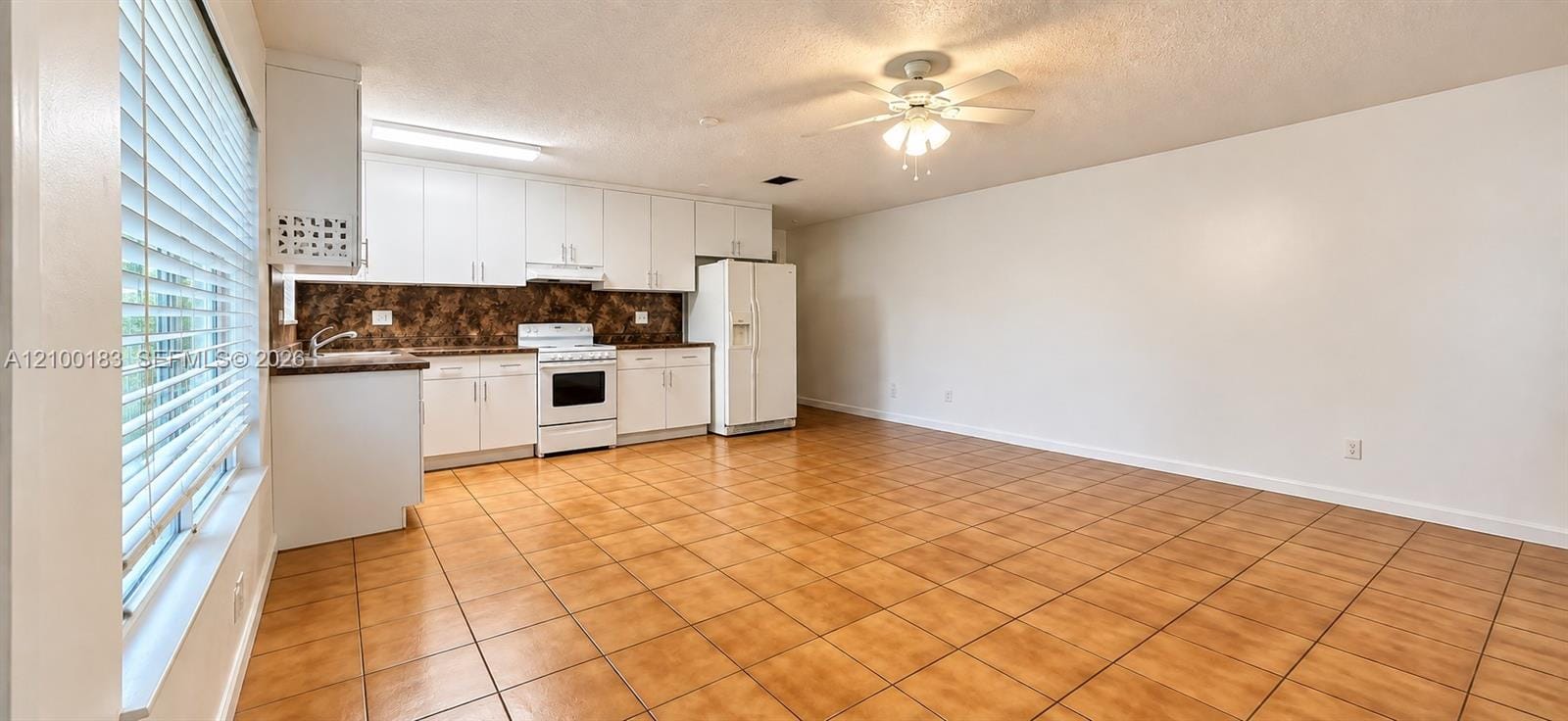 130 SE 10th Street 130, Hallandale Beach, FL 33009 photo 5