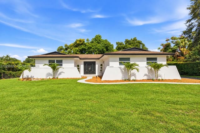 10830 SW 79th Avenue, Miami, FL 33156