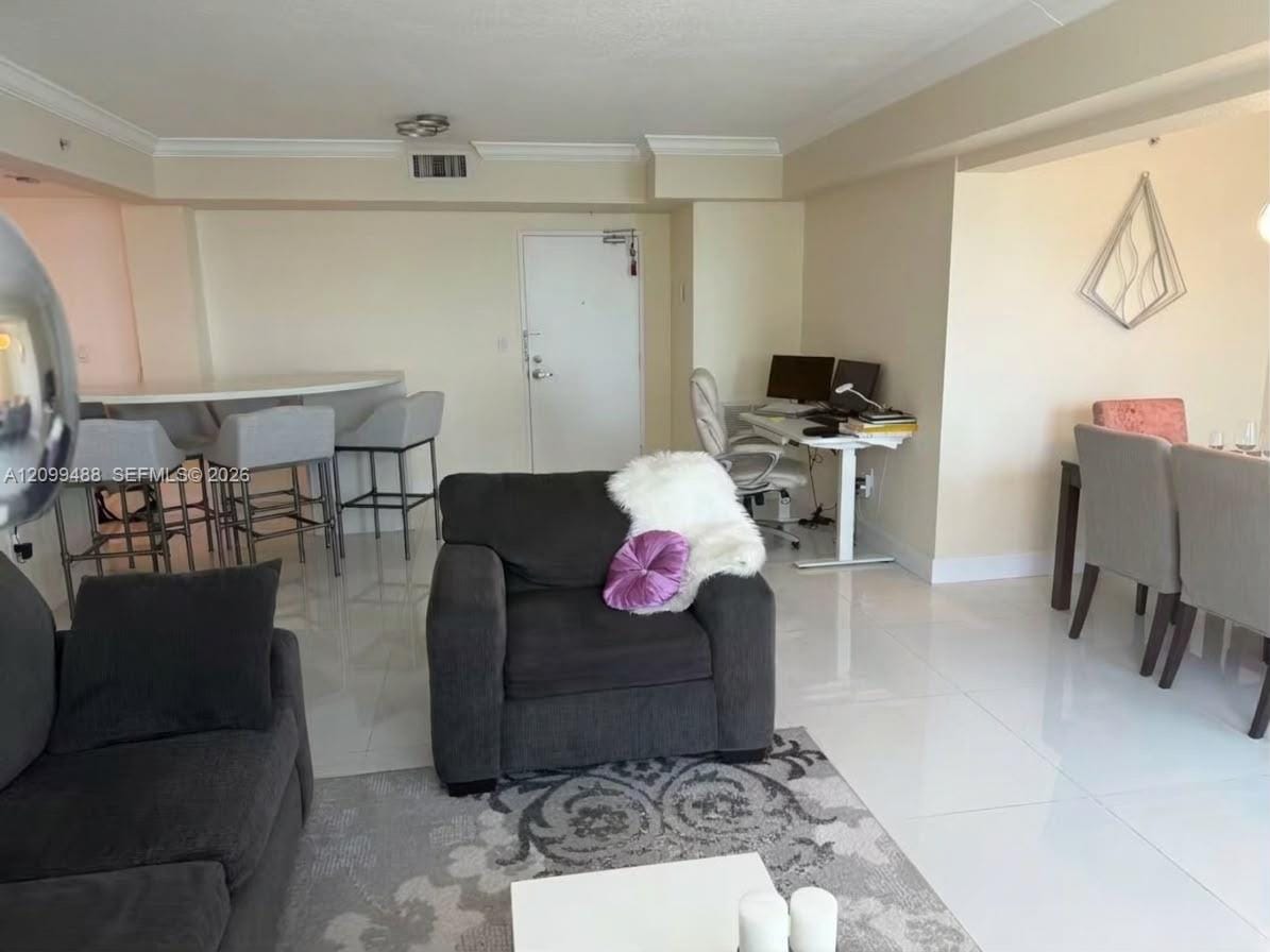 7501 E Treasure Drive 7D, North Bay Village, FL 33141 photo 8
