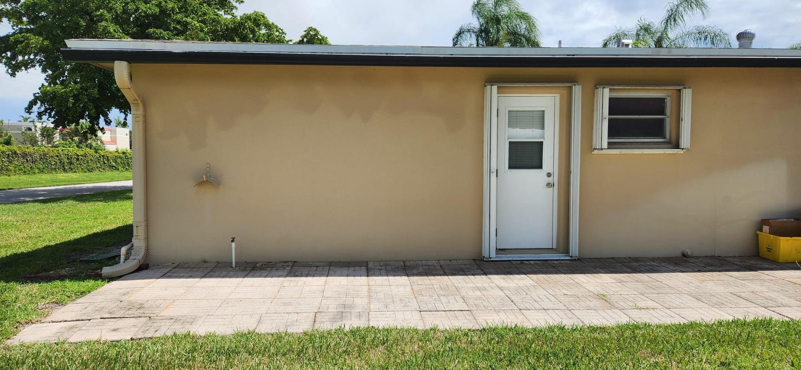 1042 NORTH Drive D, Delray Beach, FL 33445 photo 14
