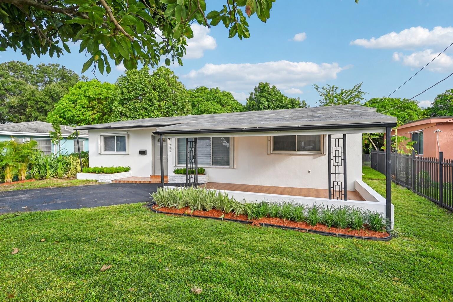 285 NE 165TH Street, Miami, FL 33162 photo 23