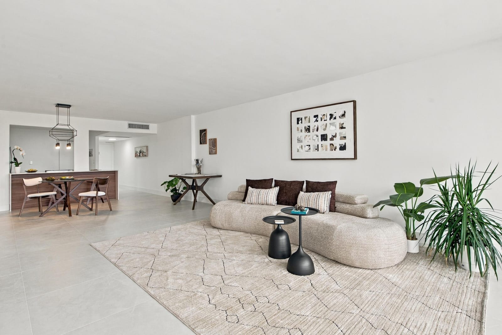 3140 S Ocean Drive 610 — photo 1