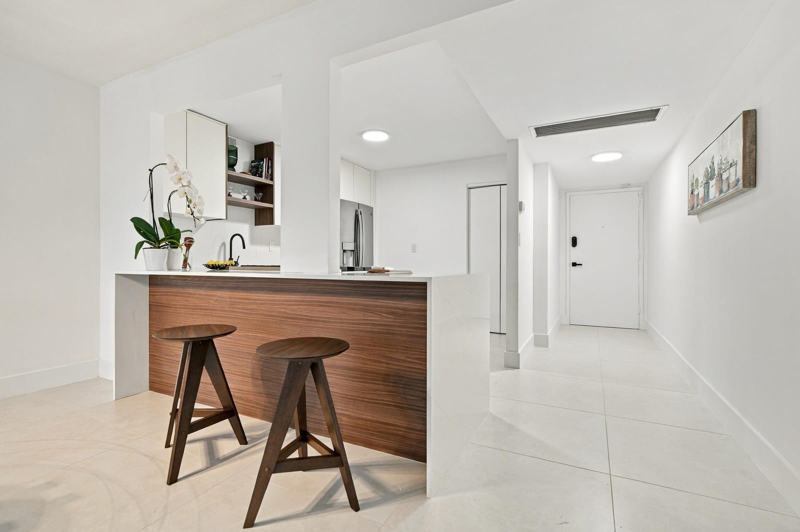 3140 S Ocean Drive 610 — photo 2