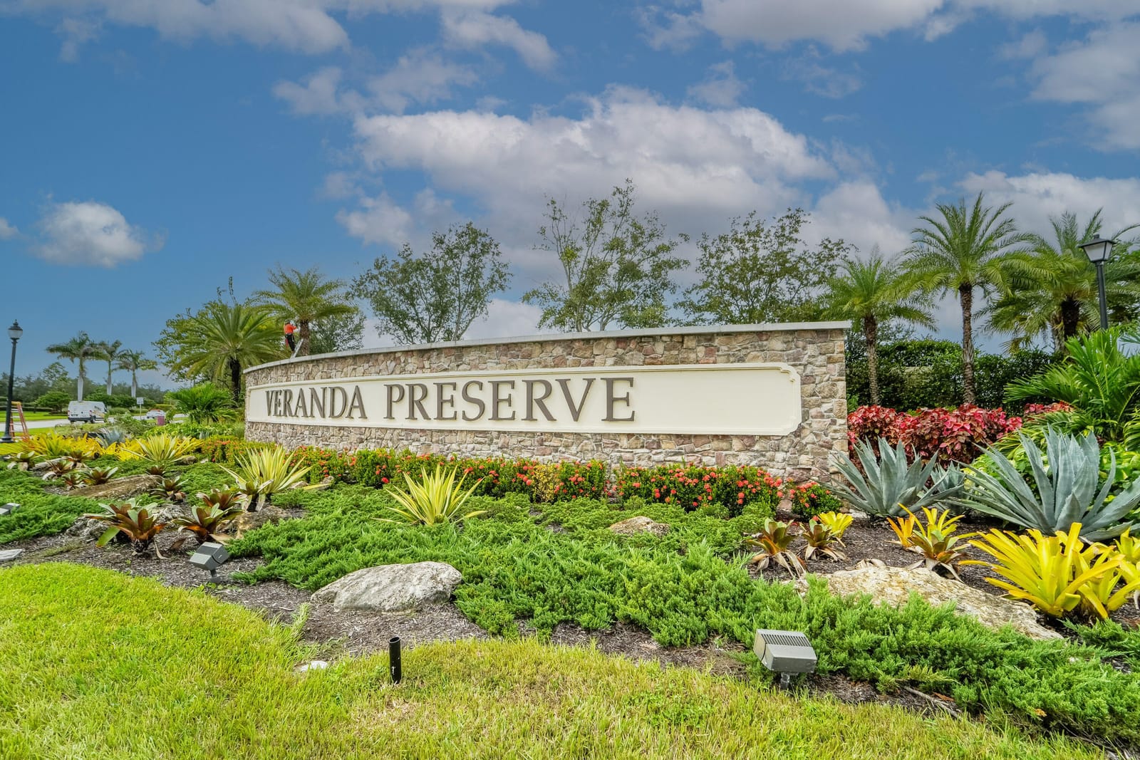 1745 SE CROSSWOOD Way, Port St. Lucie, FL 34984 photo 1