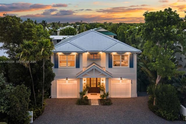 226 Navajo Street, Plantation Key, FL 33070