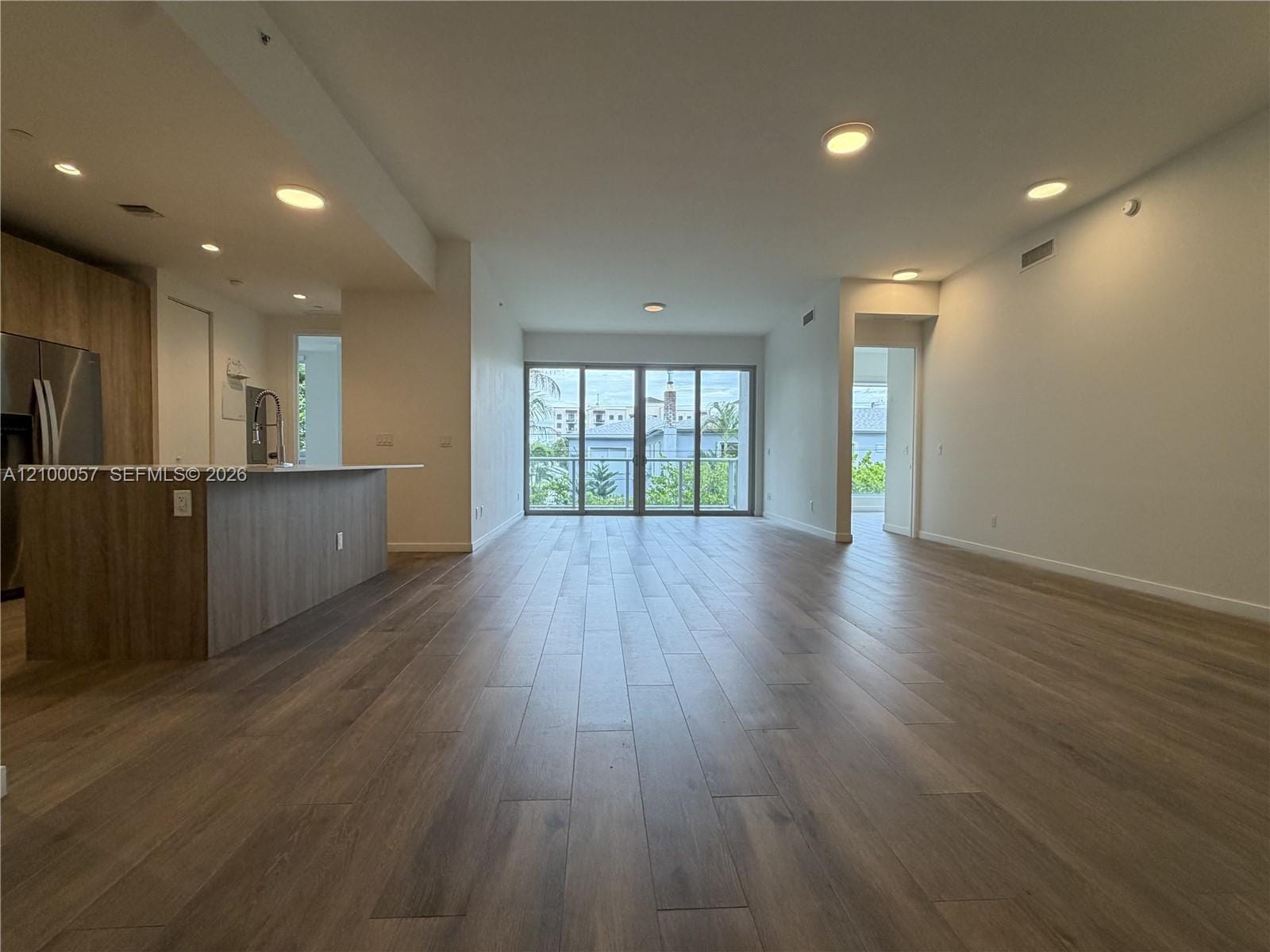 529 SW 11th Street 203, Miami, FL 33129 photo 2