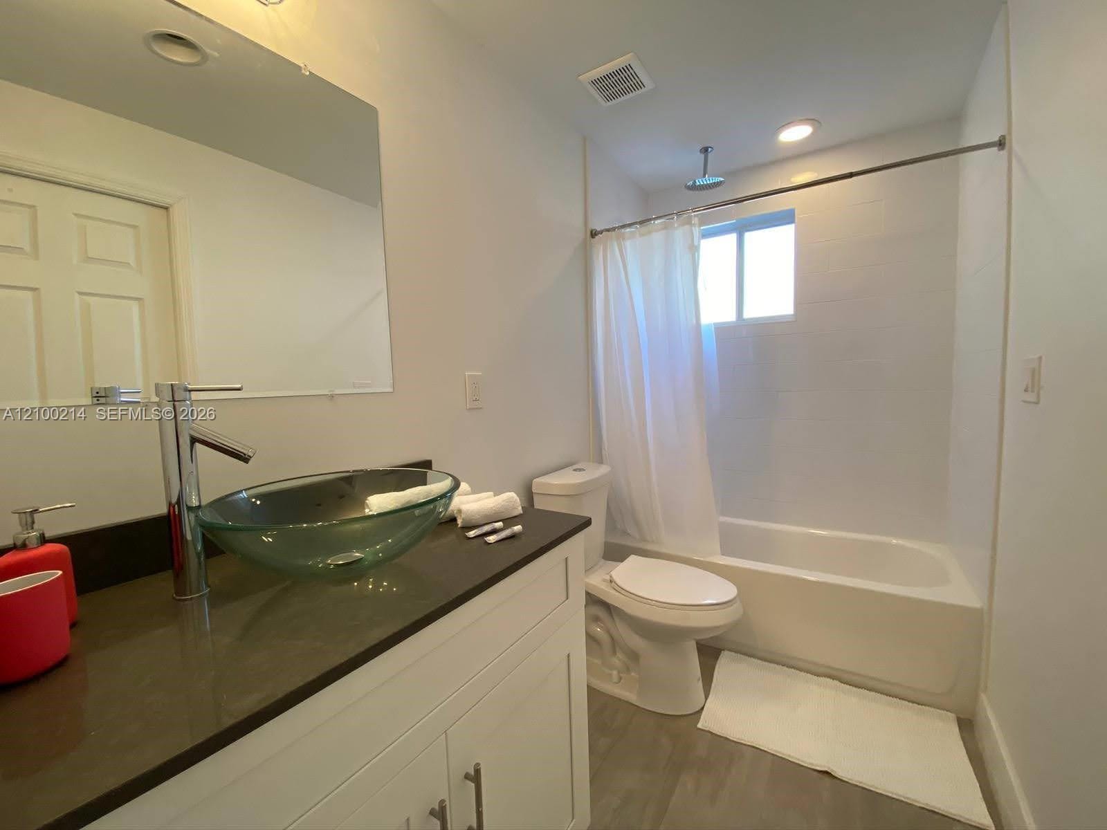 427 NW 34th Street 2 — photo 12