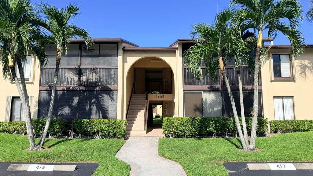 618 SEA PINE Way C2, Greenacres, FL 33415 photo 14