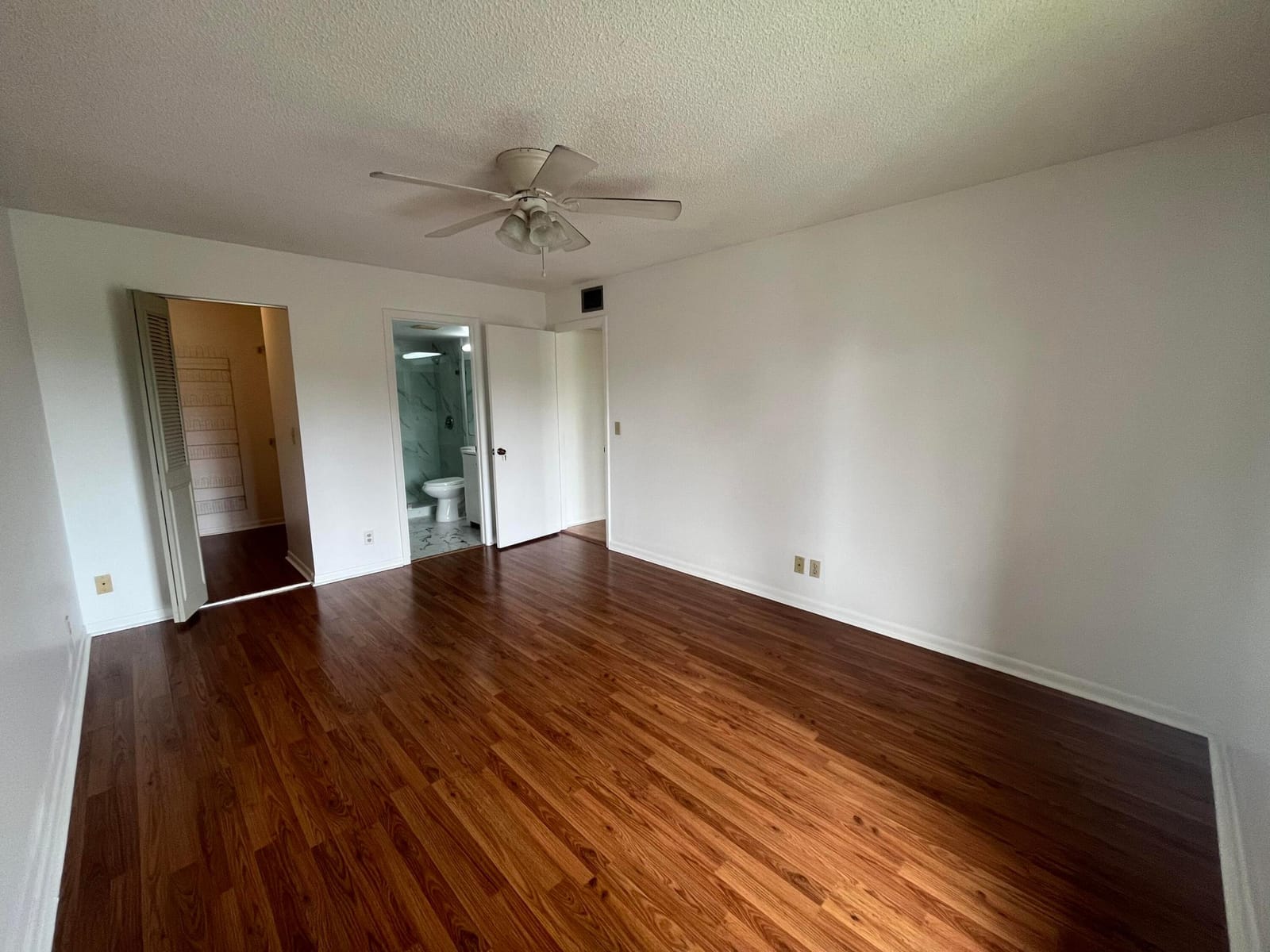 618 SEA PINE Way C2, Greenacres, FL 33415 photo 10