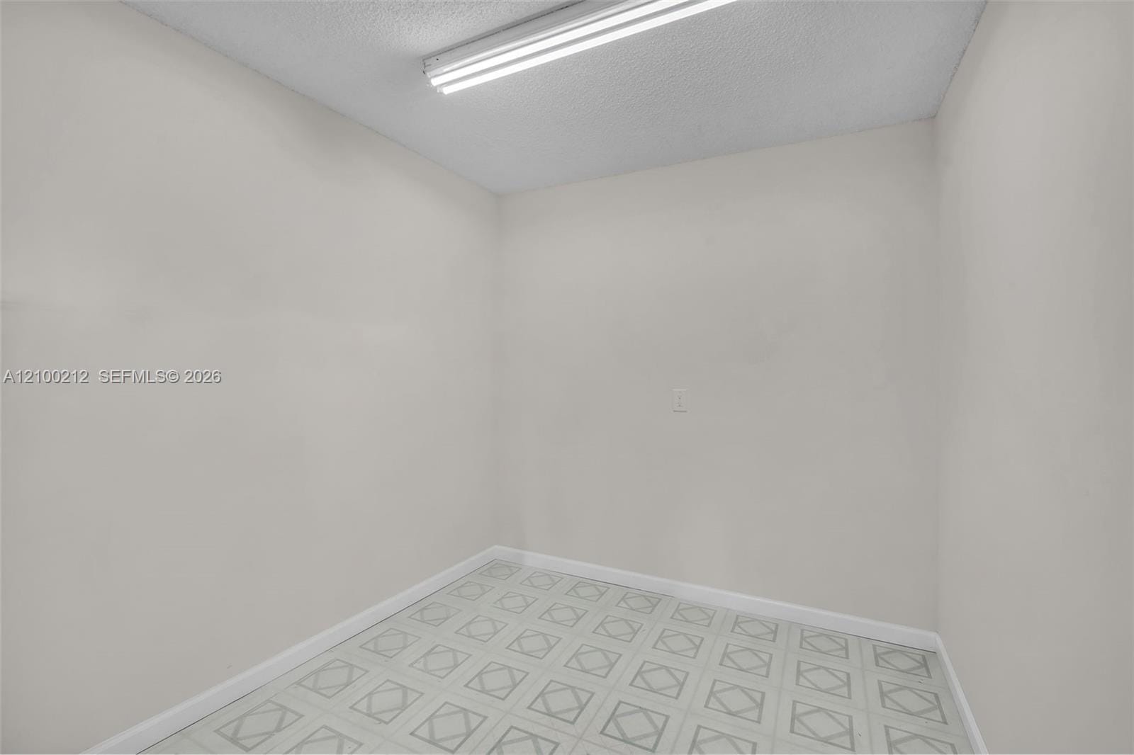1530 Whitehall Drive 302, Davie, FL 33324 photo 21