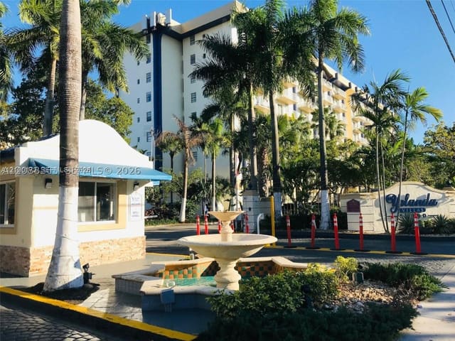 801 NW 47th Avenue 914W, Miami, FL 33126