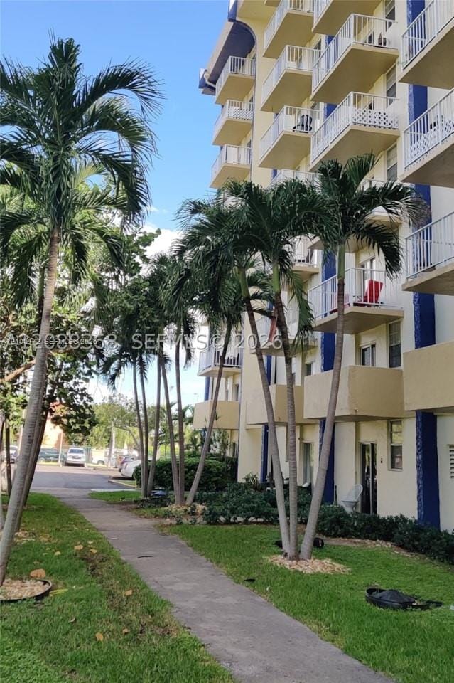 801 NW 47th Avenue 914W, Miami, FL 33126 photo 5