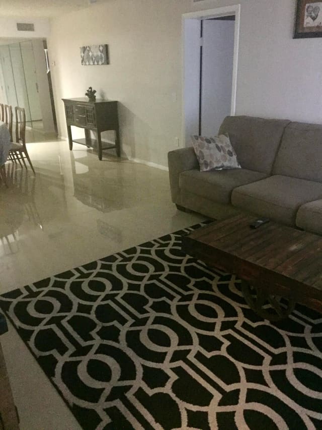 2621 VILLAGE Boulevard 101, West Palm Beach, FL 33409
