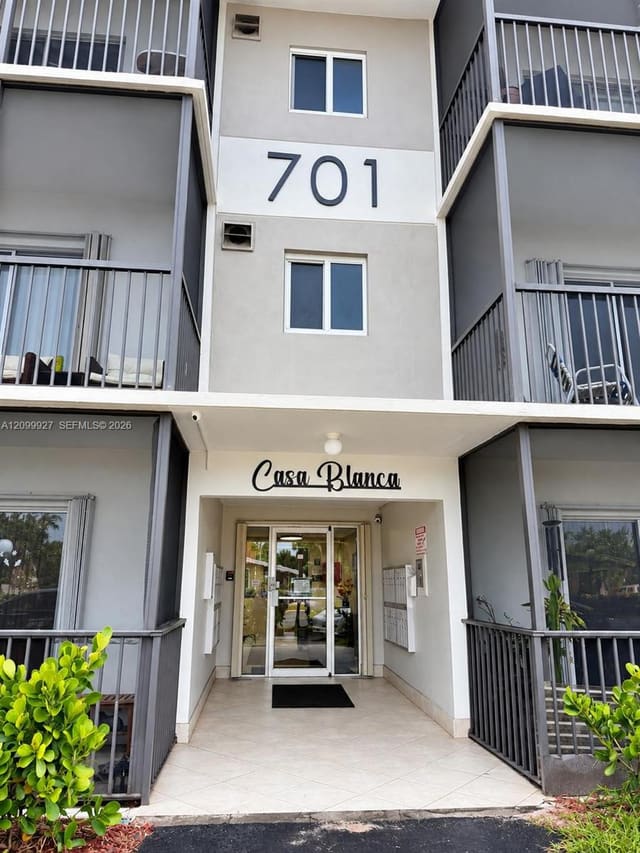 701 NE 1st Court 210, Hallandale Beach, FL 33009