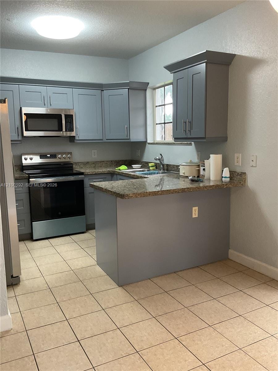 364 NE 25th Place 101, Homestead, FL 33033 photo 6