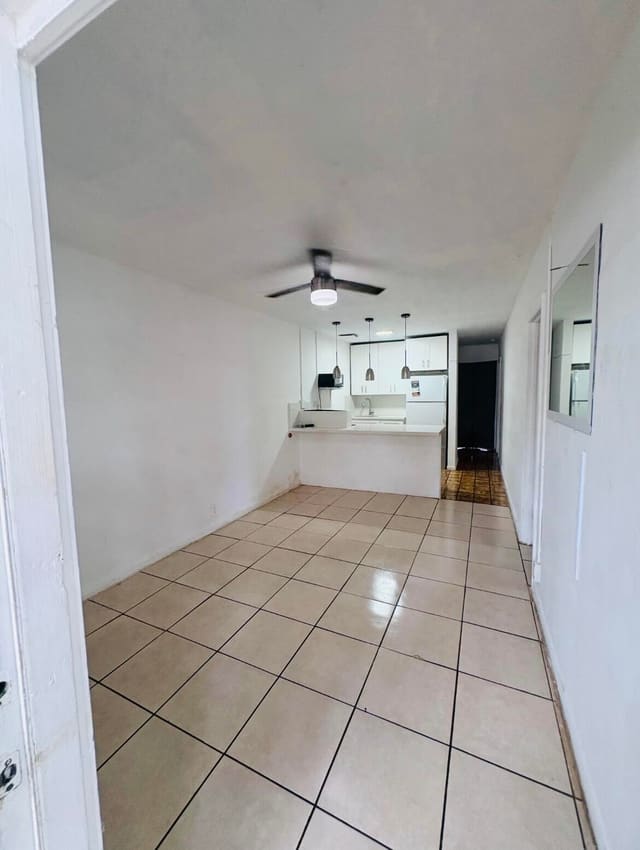 4211 SW 61st Avenue, Davie, FL 33314