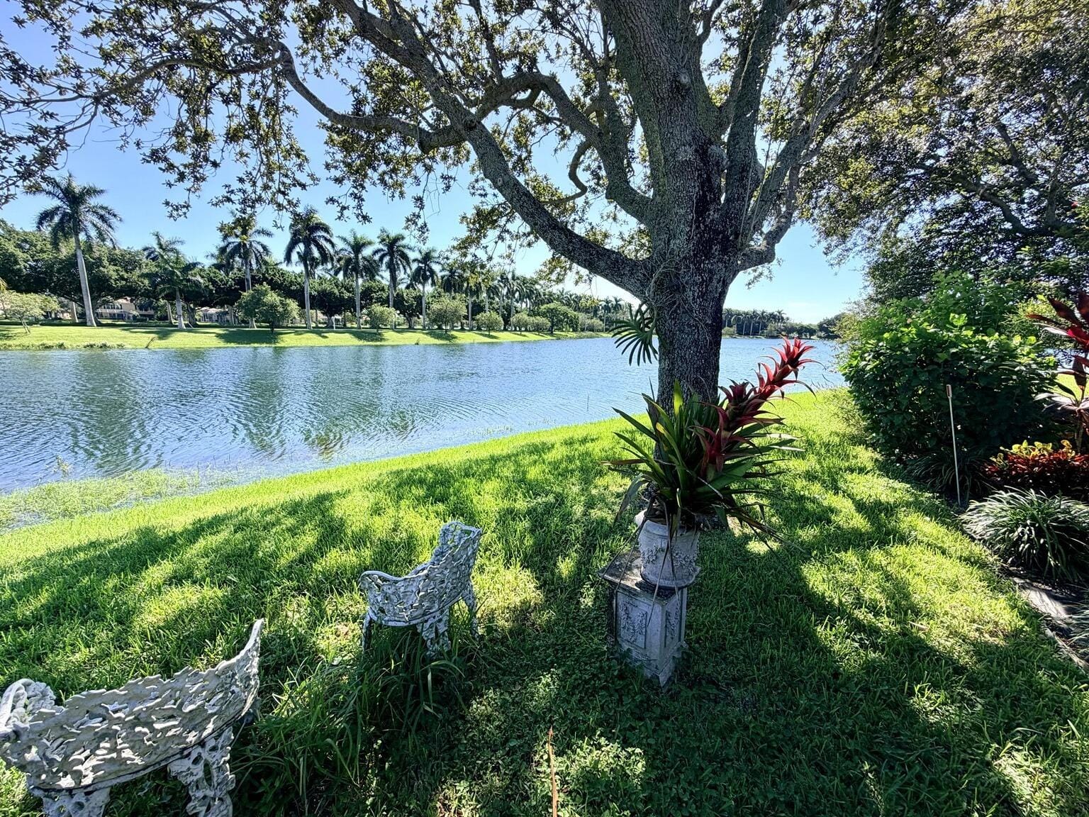 2172 VERO BEACH Lane, West Palm Beach, FL 33411 photo 2