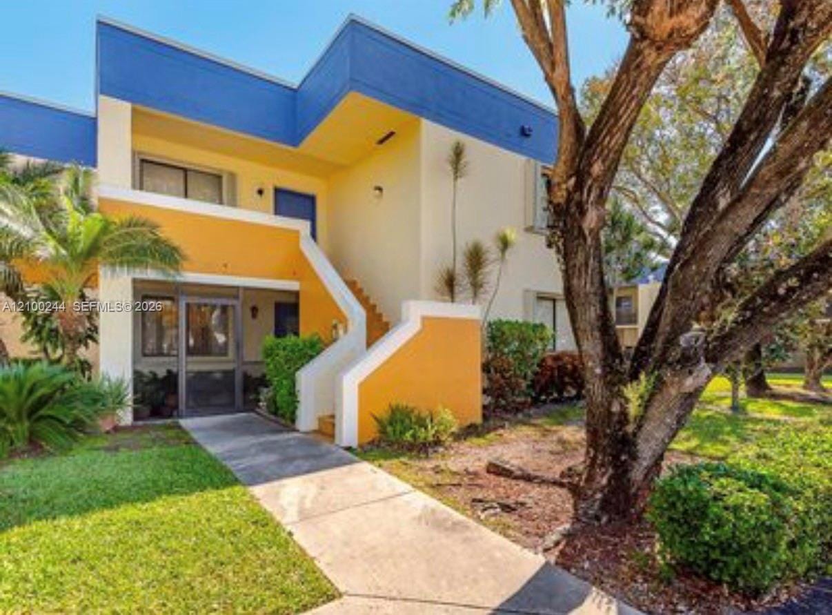 177 Lakeview Drive 104, Weston, FL 33326 photo 14