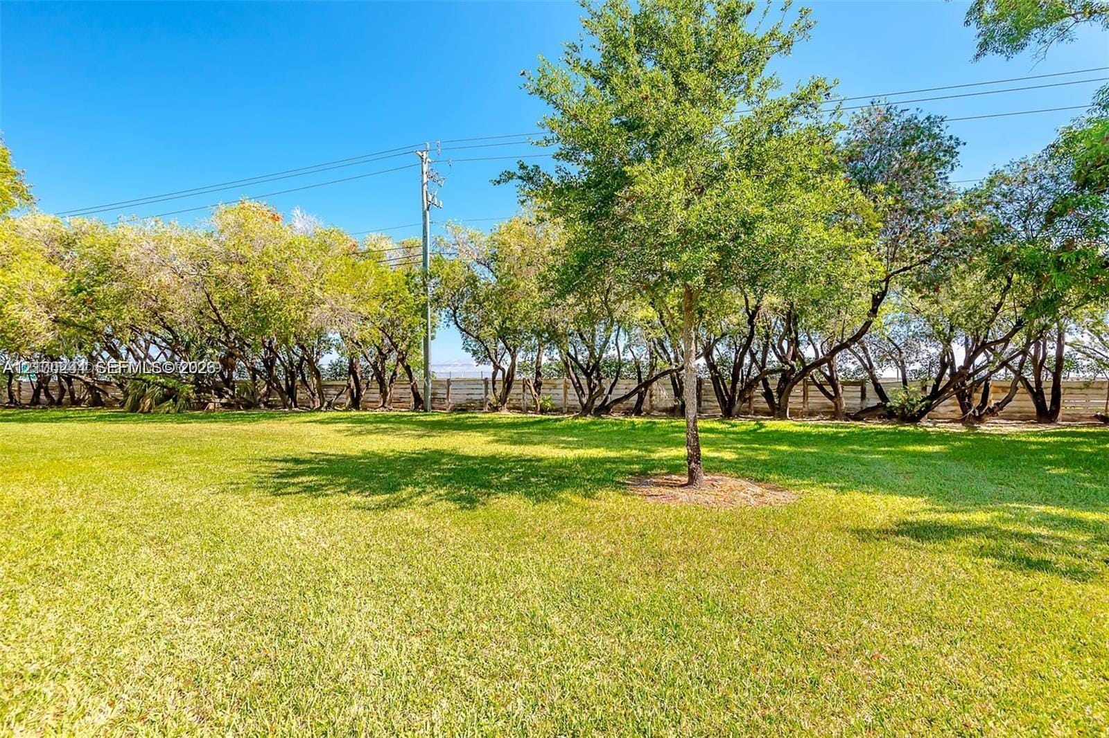 177 Lakeview Drive 104, Weston, FL 33326 photo 15