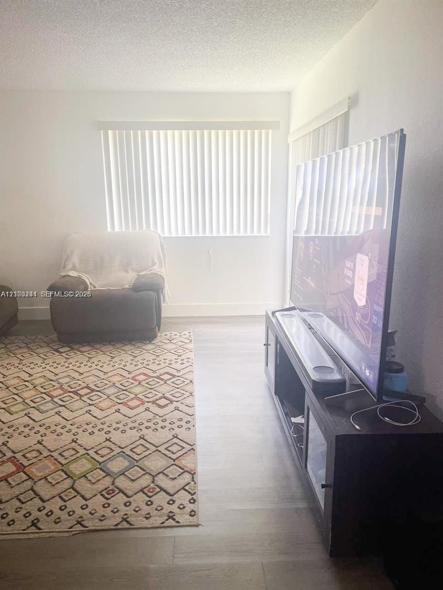 177 Lakeview Drive 104, Weston, FL 33326 photo 5