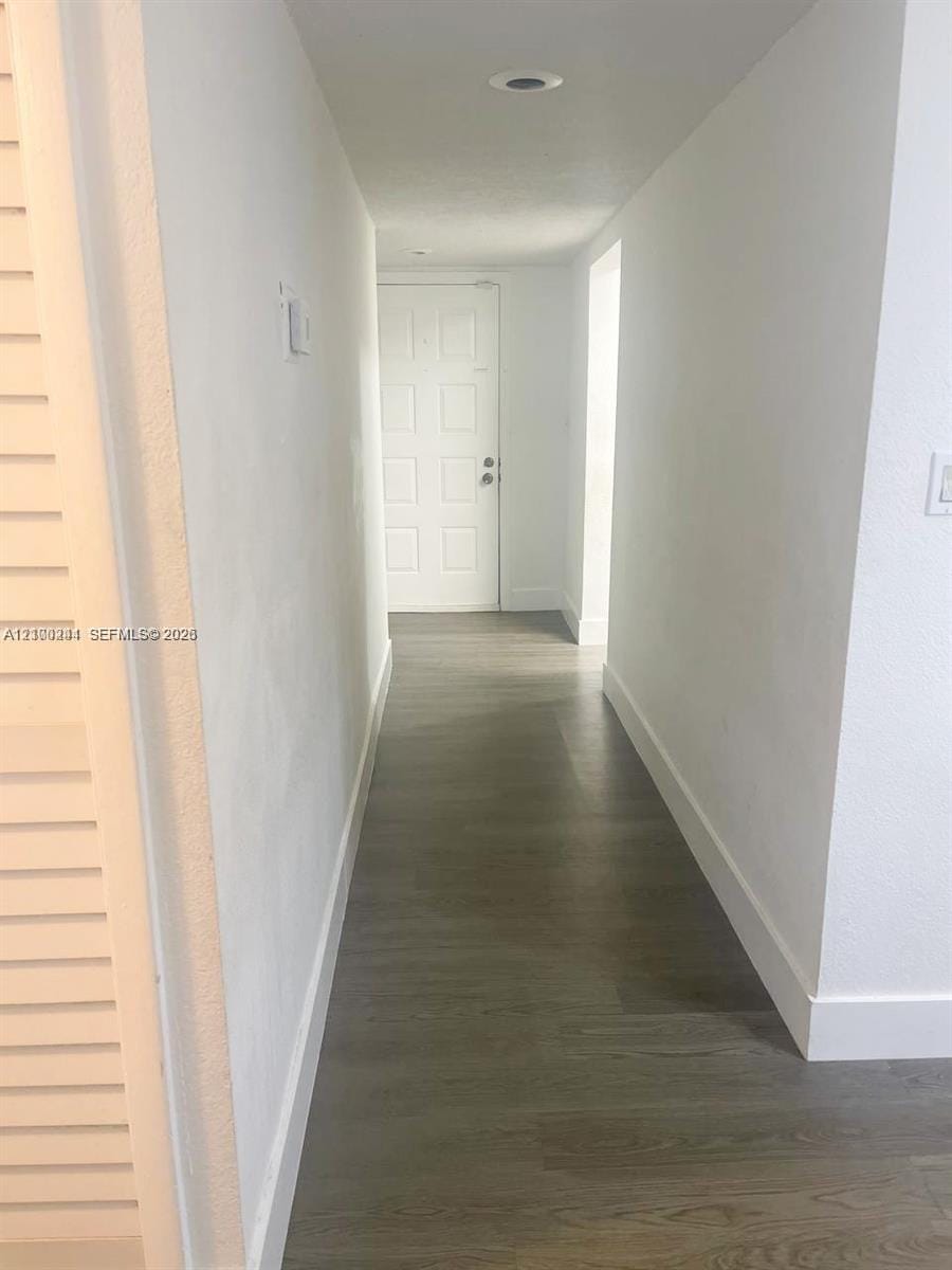 177 Lakeview Drive 104, Weston, FL 33326 photo 7