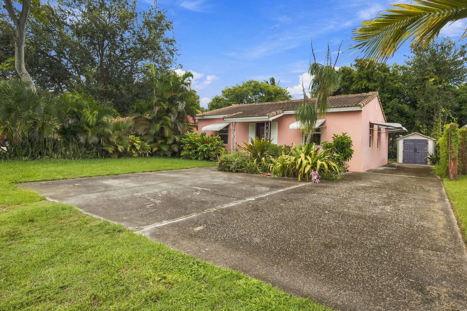 1524 NE 2ND Avenue, Fort Lauderdale, FL 33304 photo 2