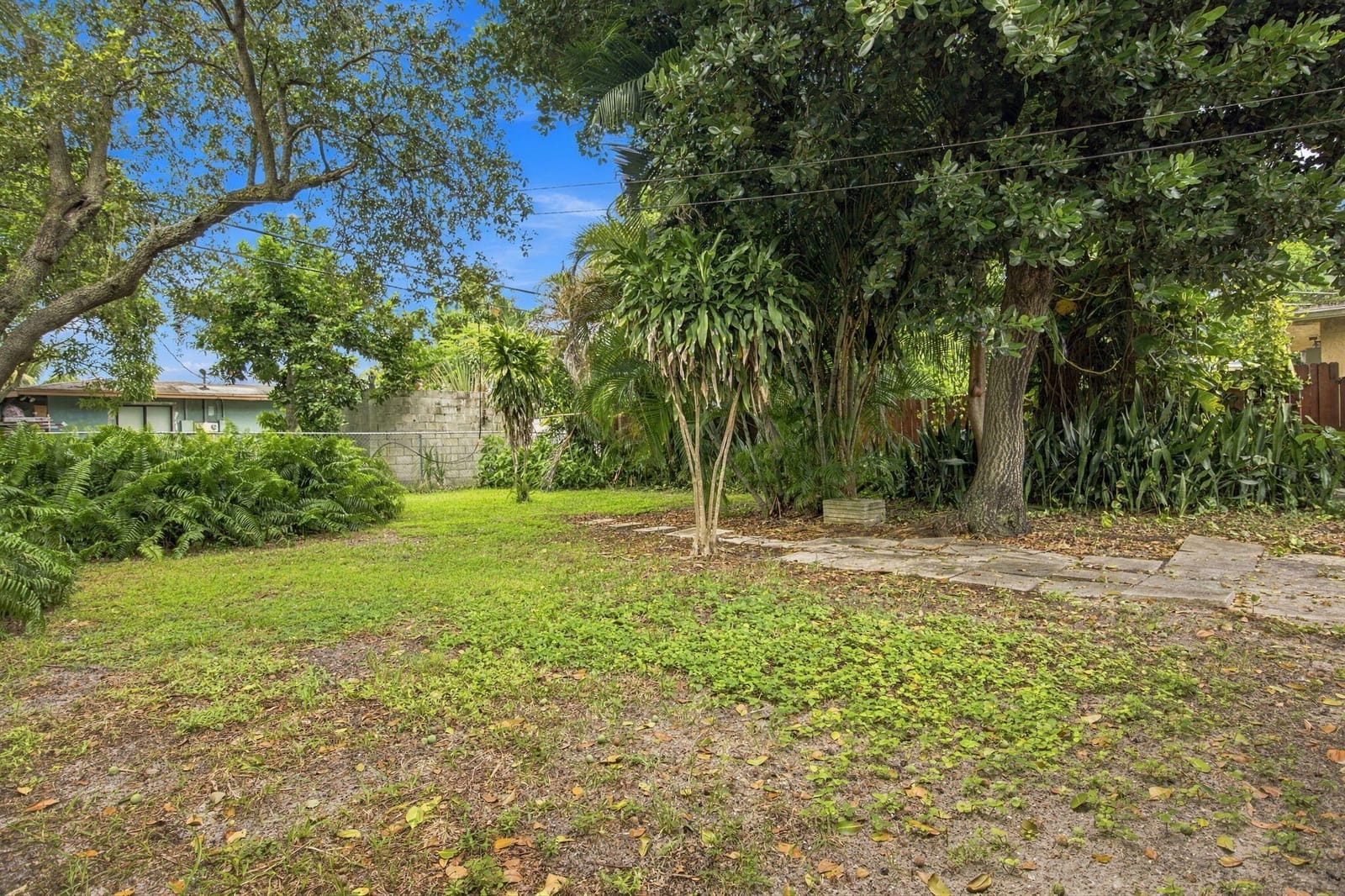1524 NE 2ND Avenue, Fort Lauderdale, FL 33304 photo 9