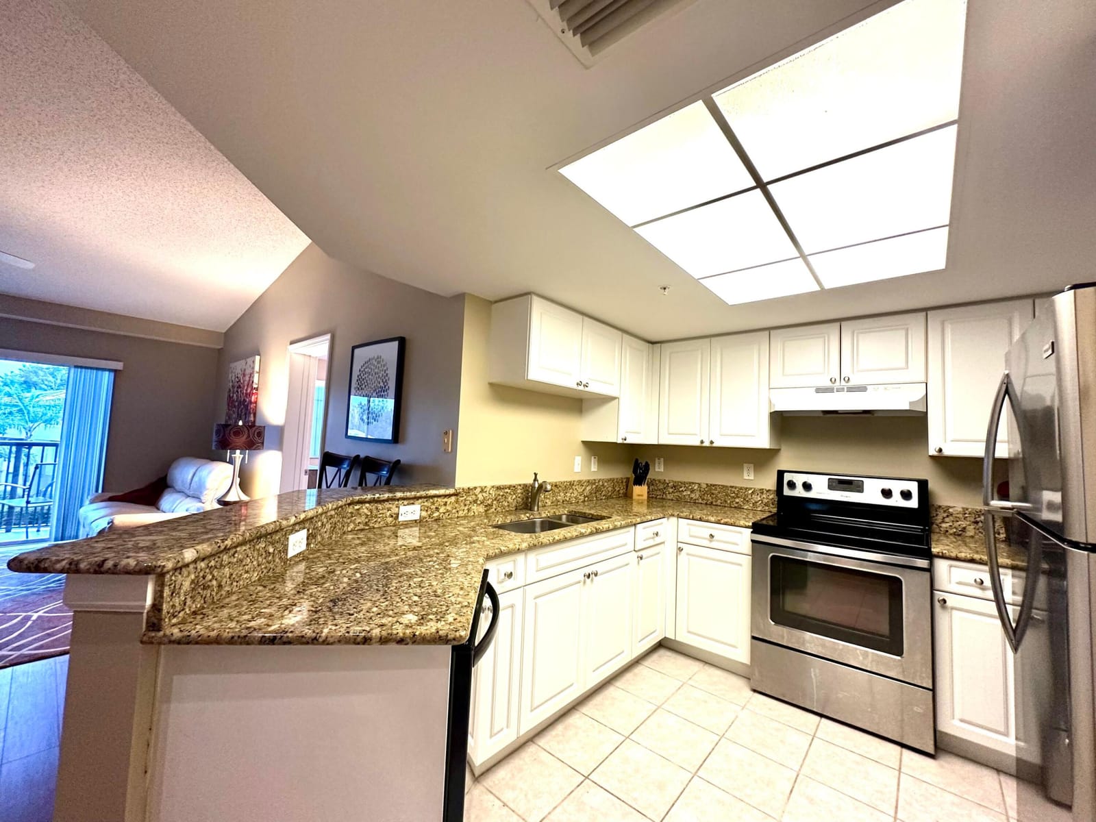 500 N CRESTWOOD Court N 519, Royal Palm Beach, FL 33411 photo 8